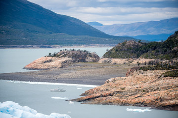 Whiteout生存在11个月内超过4亿美元