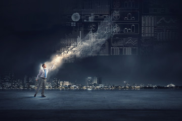 哈尔滨新增1例确诊曾乘火车到黑河，哈尔滨火车疫情车次